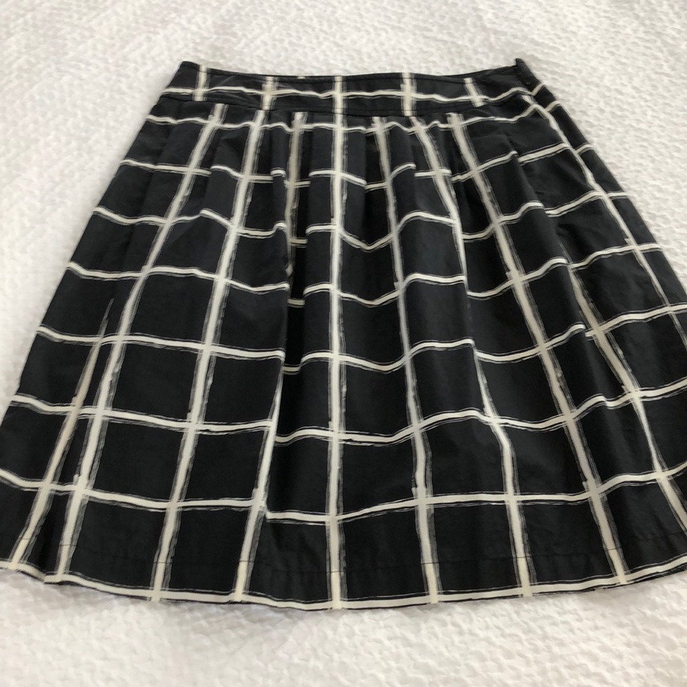 Michael by Michael Kors skirt size 6